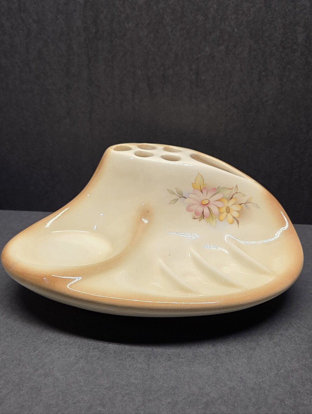 Vintage 80s Bathroom Valet Hand Painted Floral Cottagecore Cream Peach